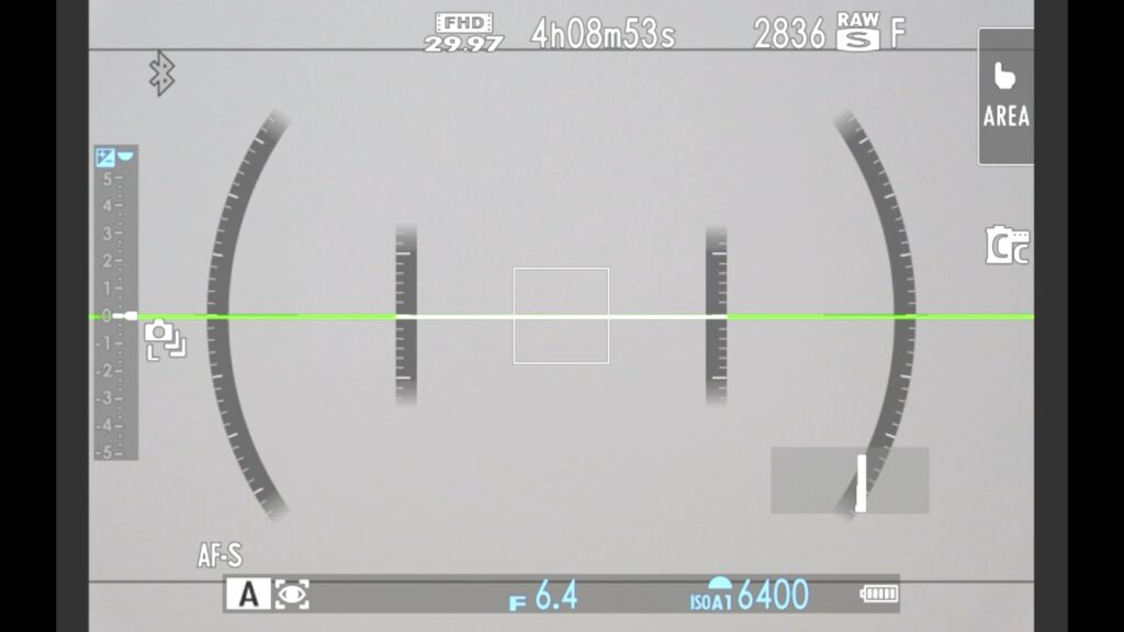 Fujifilm X-M5のヒストグラムの設定方法。画面の右下あたりにヒストグラムが表示されます。