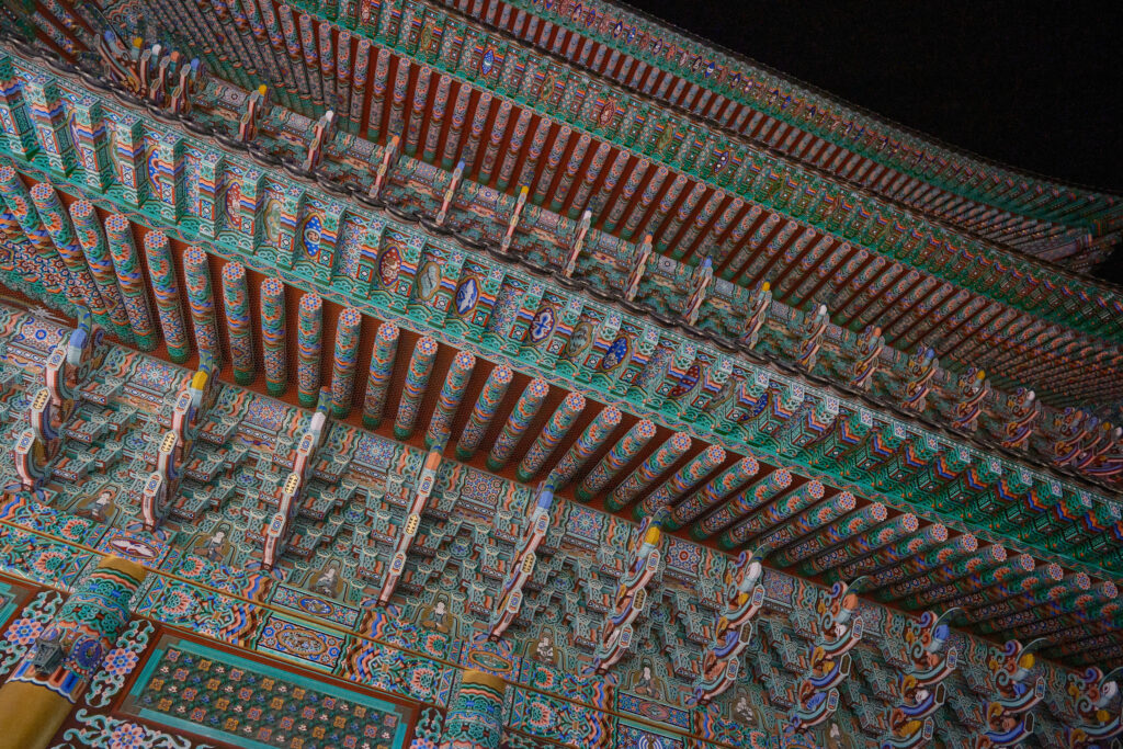 三光寺の外壁