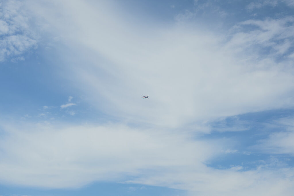 多大浦海水浴場で見えた飛行機